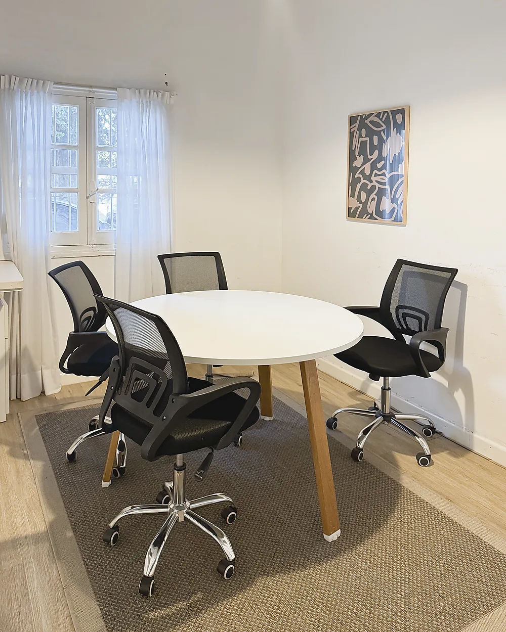 Sala chica de reuniones de Lätt
